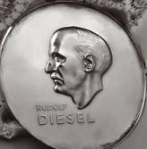 В 1953 году Немецкой ассоциацией изобретателей была учреждена Золотая медаль Рудольфа Дизеля, которая вручается за изобретения, которые внесли значительный вклад  в развитие экономики и предпринимательства