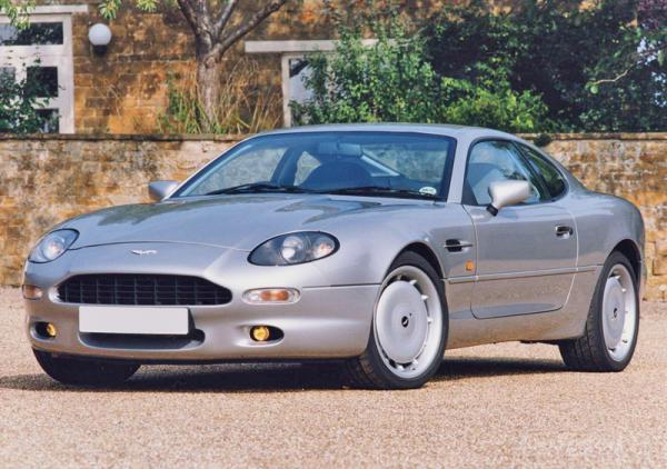 Aston Martin представит шестицилиндровую модель – наследника купе DB7