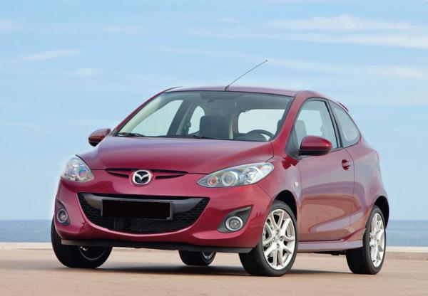Mazda2 оснастят 1,3-литровым 84-сильным мотором