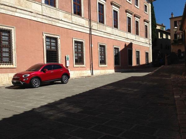 Fiat 500X - единственный вседорожник в линейке итальянской марки