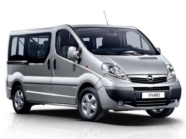 Opel представит новую версию Vivaro Combi 