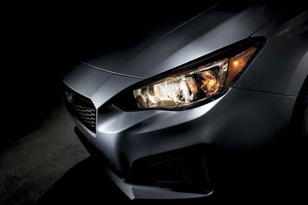 Subaru Impreza сохранит фирменную решетку радиатора и раскосые фары