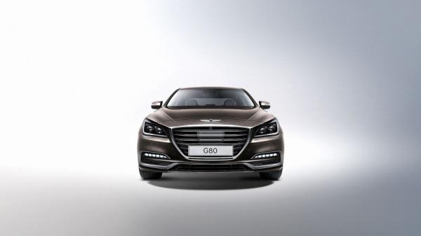 Hyundai Genesis обновлен и переименован
