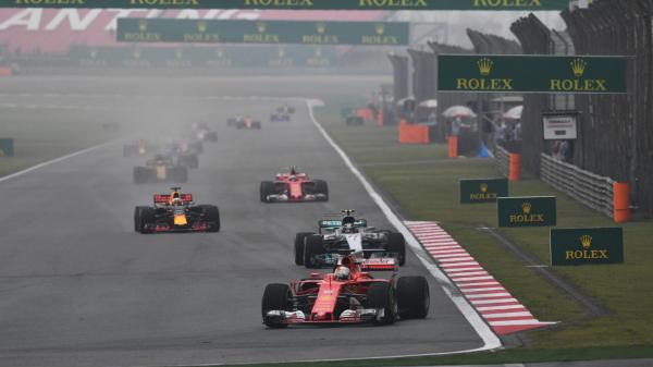 Формула-1: Хэмилтон побеждает в Гран-при Китая