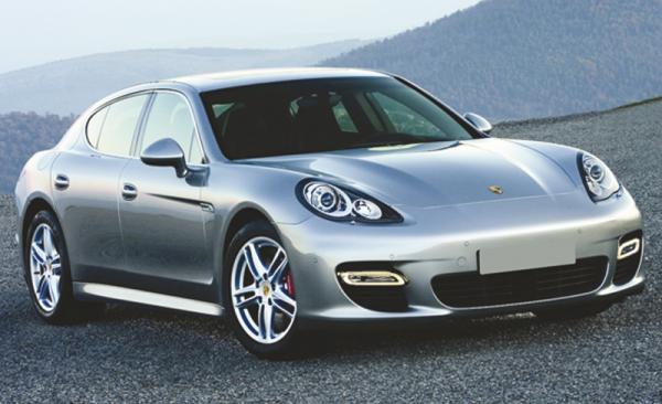 Будущее Porsche Panamera зависит от уровня его продаж