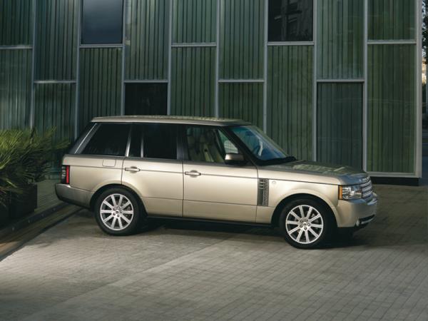 В Украине поступил в продажу обновленный Range Rover