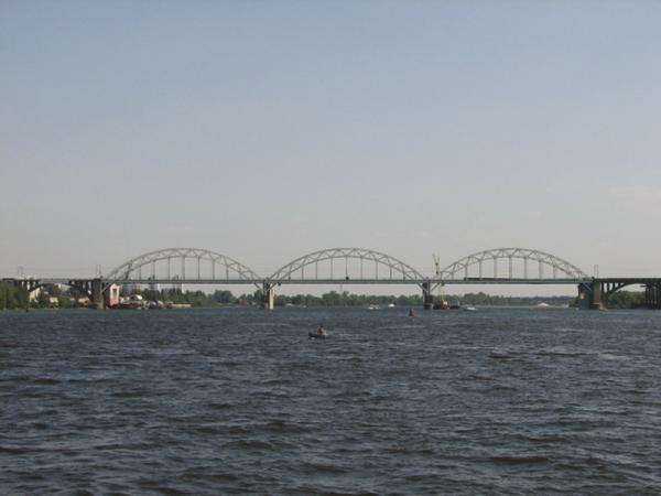 До конца года Дарницкий мост откроют для поездов