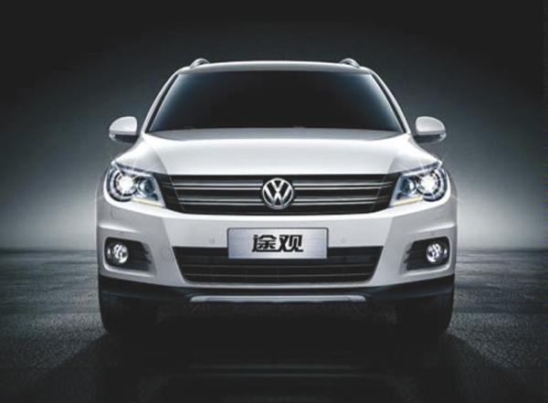 Volkswagen Tiguan получил обновленную оптику и радиаторную решетку