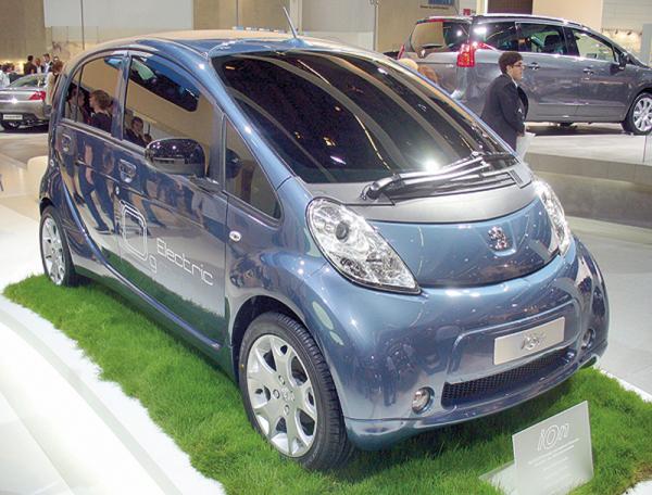 Peugeot iOn пойдет в серийное производство уже в этом году