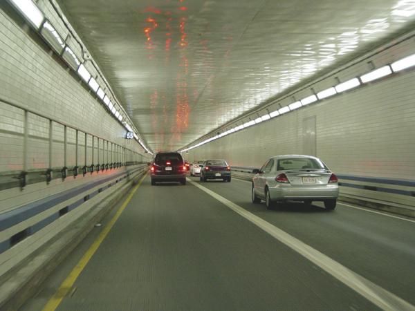 В Киеве будут строить автомобильные туннели