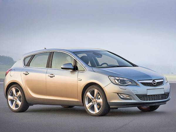 Opel Astra: продажи увеличились на 54 процента
