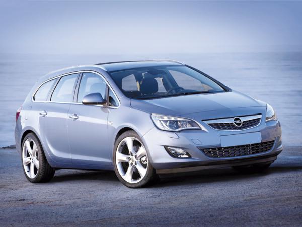 Opel Astra Sports Tourer: спортивность – не помеха практичности