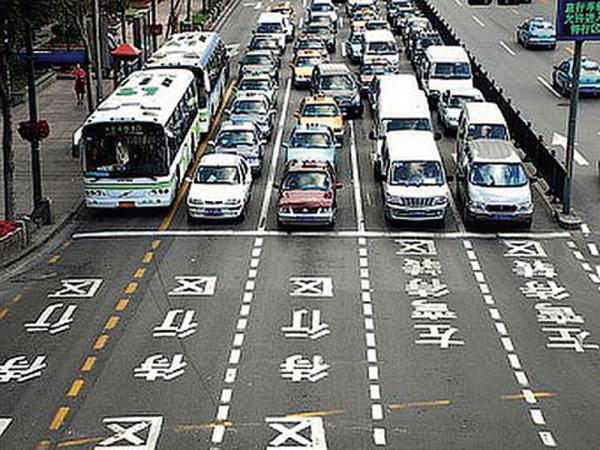 Продажи автомобилей в Китае увеличились на 27 процентов