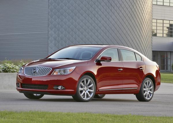Buick LaCrosse получит гибридную силовую установку, состоящую из 2,4-литрового бензинового двигателя и электромотора