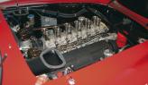 Не выдумывая ничего нового разработчики установили силовой агрегат, использовавшийся на старых гоночных Ferrari 250 GT – 3,0-литровый V12, способный развивать почти 300 л. с.