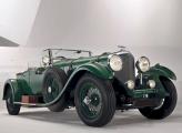 В 1930 году была представлена самая роскошная и дорогая модель – Bentley 8L с 8-литровым двигателем мощностью 225 л. с., исполнявшаяся в различных типах кузовов