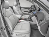 Передние сиденья оснащены электроприводом и подогревом во всех Acura MDX