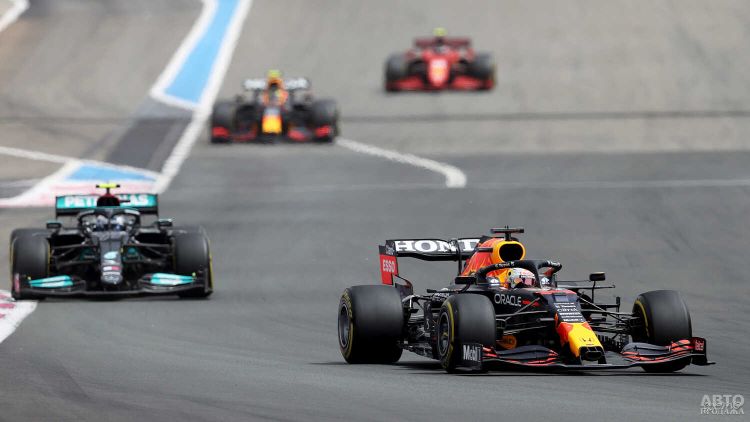 Формула-1: Ферстаппен триумфует во Франции