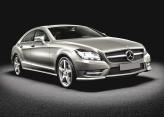 Широкая радиаторная решетка и светодиодная оптика – черты передней части нового Mercedes-Benz CLS