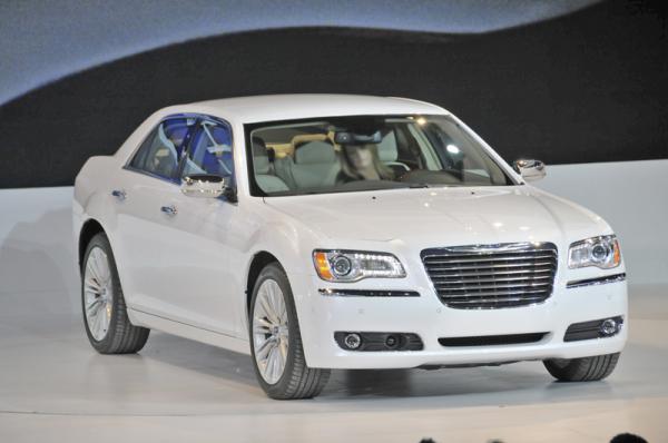 Детройтский автосалон - 2011: Chrysler 300