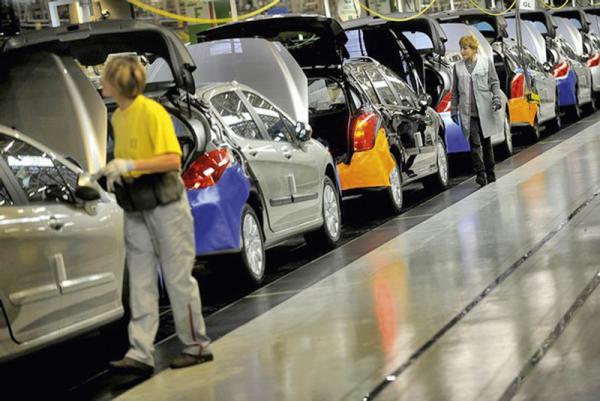 Kia реализовала в прошлом году 2 млн автомобилей