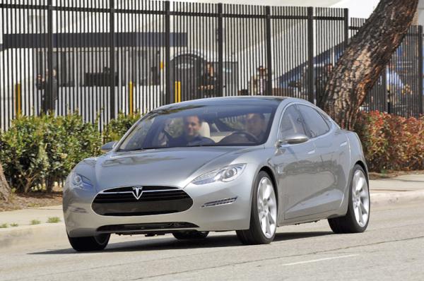 Tesla объявила цены на электрокар Model S