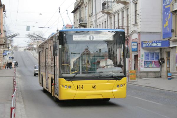 Киев закупит 370 автобусов и троллейбусов
