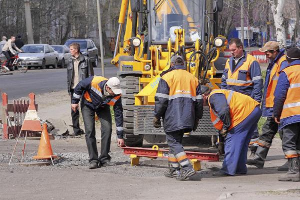 В Киеве сразу в 50 местах ведутся дорожные работы