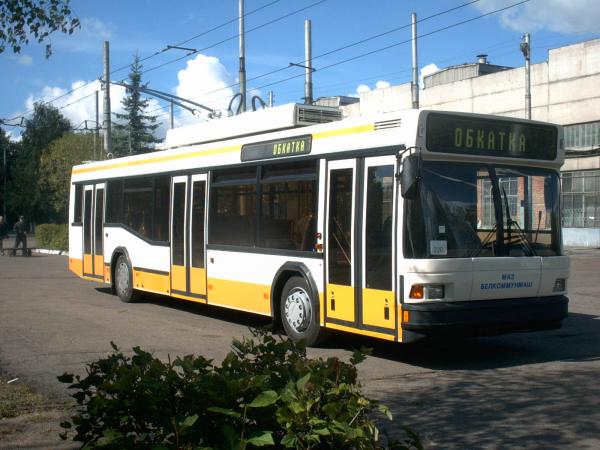 Кабмин выдал постановление о строительстве троллейбусной линии Киев - Бровары