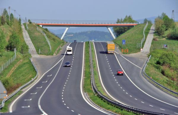 "Укравтодор" построит платные автомагистрали, но не в этом году