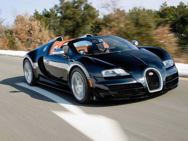 Bugatti выпустила спецверсию Grand Sport Vitesse