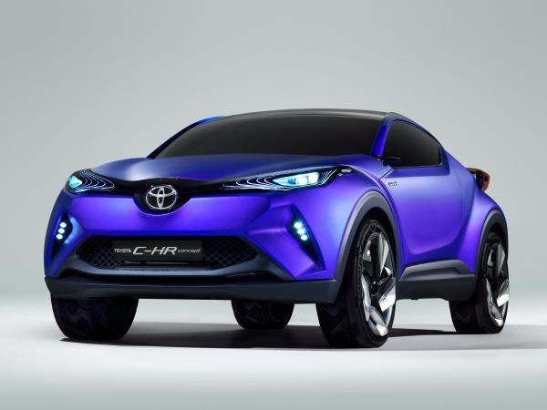 Toyota C-HR покажут в Париже
