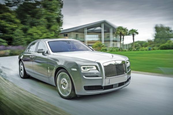 Rolls-Royce Ghost Series II: освеженный "призрак"