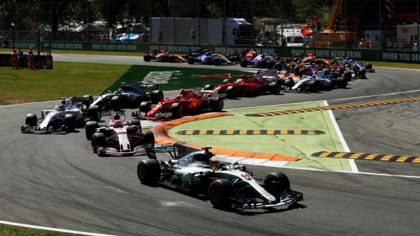 Формула-1: Дубль Mercedes в Гран-при Италии