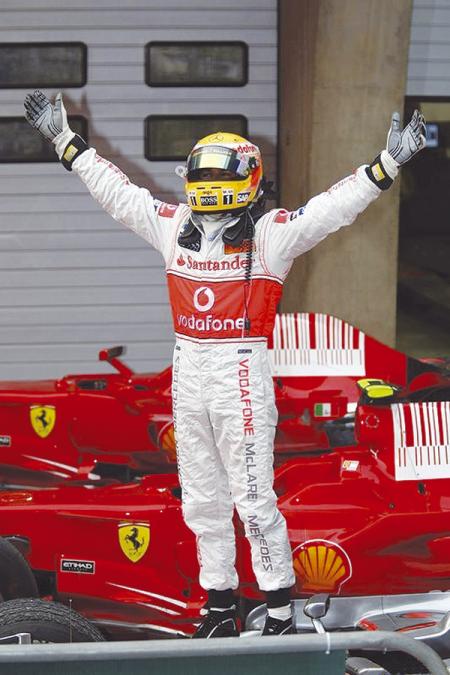 F1: Льюис Хэмильтон – без пяти минут чемпион