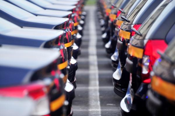 Продажи новых автомобилей в Украине продемонстрировали умеренный рост