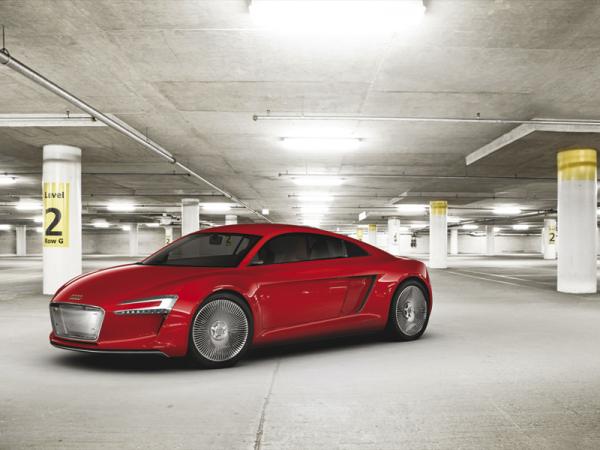 Audi R8 e-Tron начнут выпускать в 2012 году