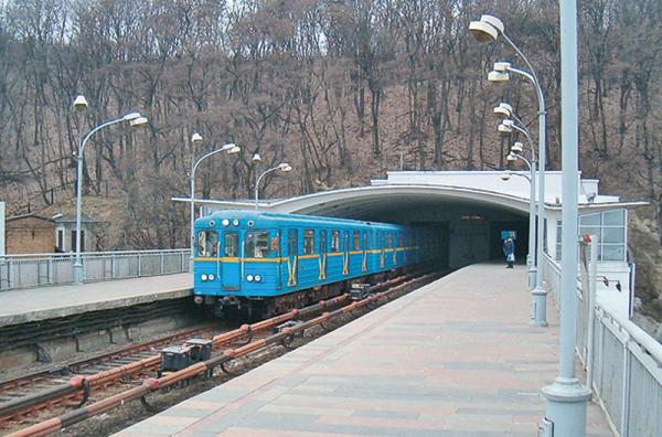 Киев. Реклама на городском транспорте подорожает
