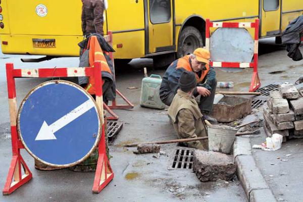 В Киеве выделят около 97 млн грн. на ремонт асфальтового покрытия