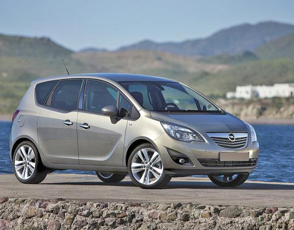 Opel представит в Украине новое поколение Meriva и Astra