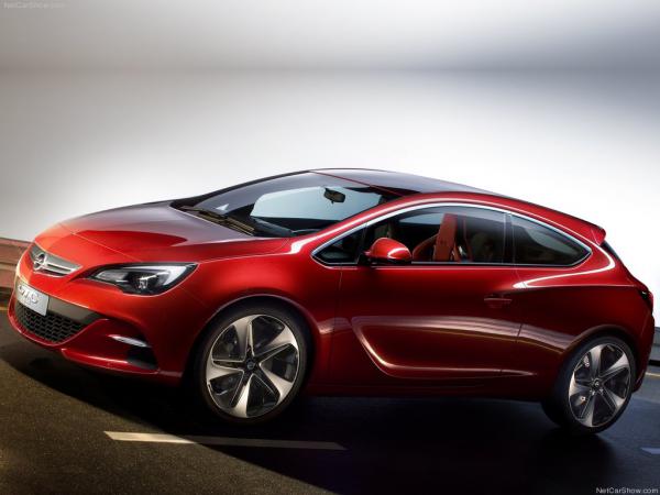 Предсерийный Opel Astra GTC покажут на Парижском автосалоне